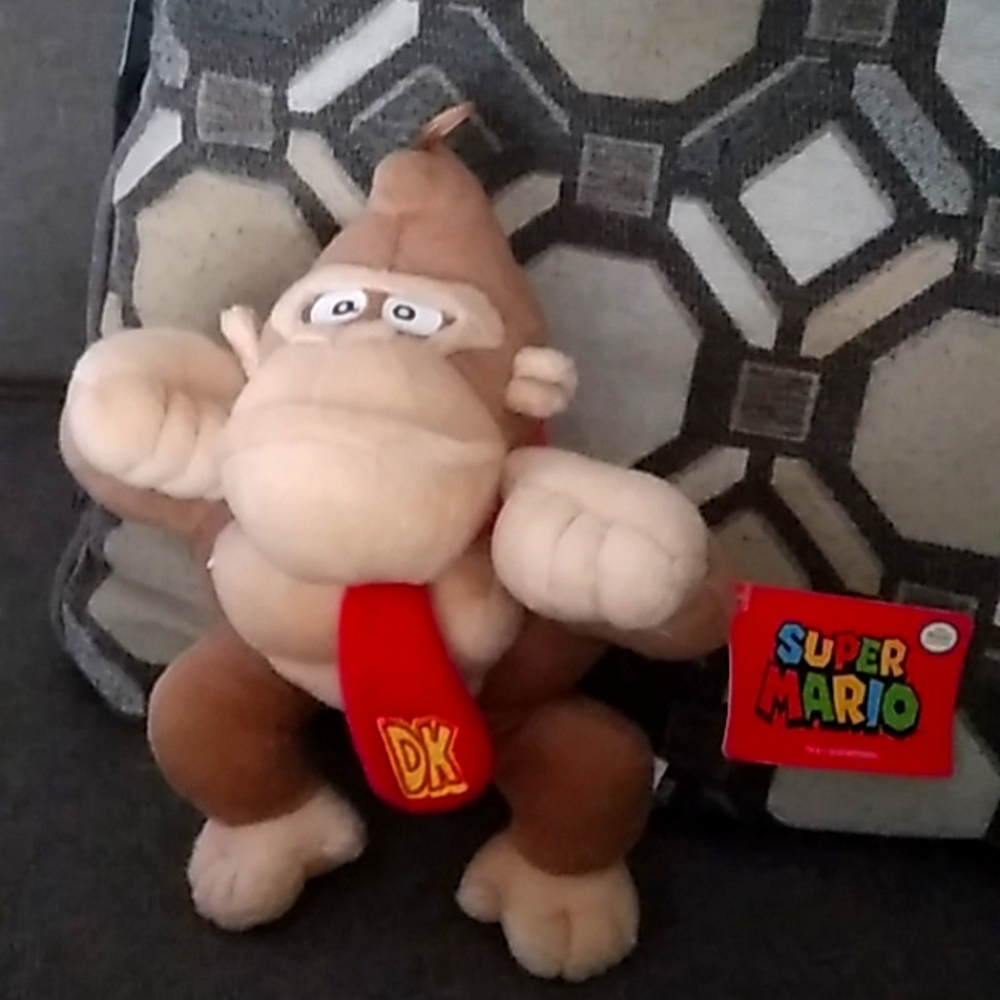 DONKEY KONG PLUSH TOY